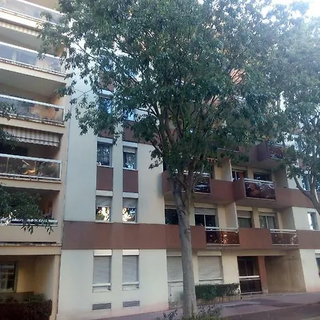 Les Cocons De Stephanie Vue Sur D'allier Apartment