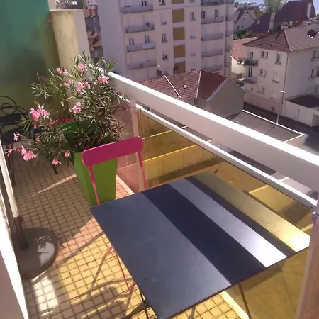 Les Cocons De Stephanie Vue Sur D'allier Apartment Vichy